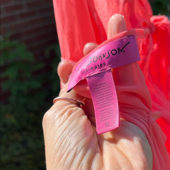 EUC Betsey Johnson Intimates, Coral,M - Picture 6 of 9